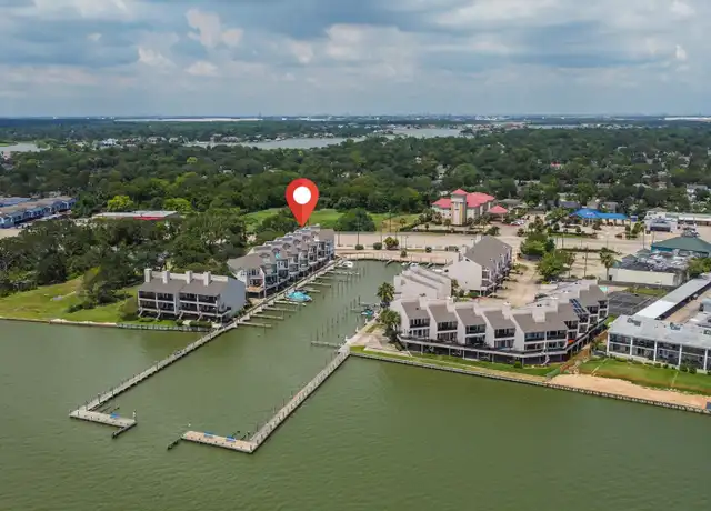 Property at 3663 Nasa Pkwy #703, Seabrook, TX, 77586, 3 beds, 3.5 baths, [object Object]