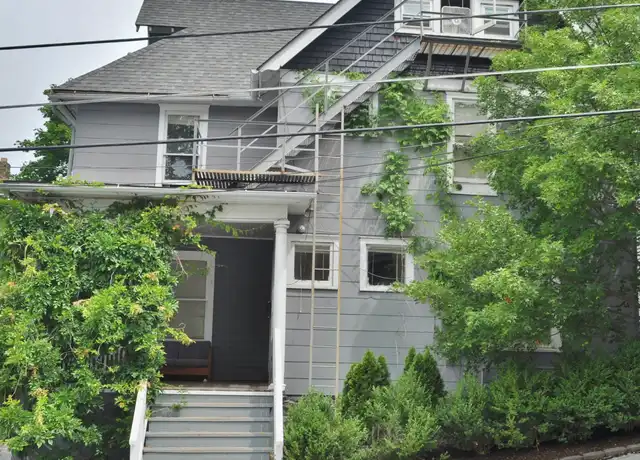 Property at 208 Williams St Unit 3, Ithaca, NY, 14850, 3 beds, 1 bath, [object Object]