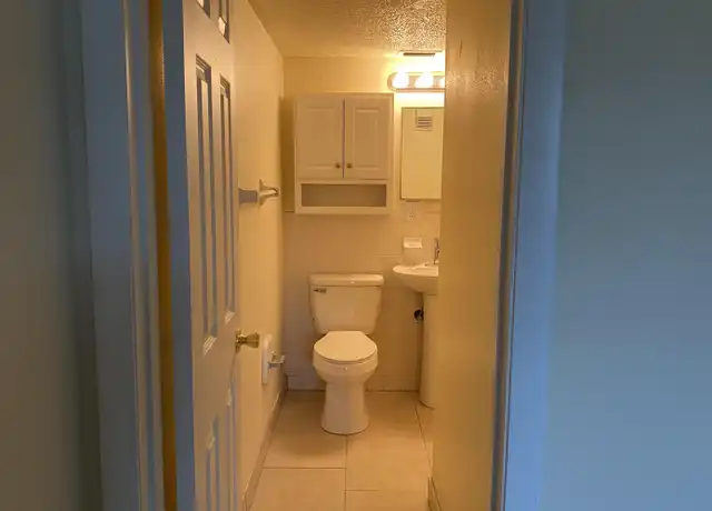 Property at 7045 30th Ave N Unit 17, St. Petersburg, FL, 33710, 2 beds, 2 baths, [object Object]