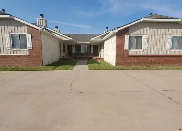 Property at 1206 E Selma St Unit 1216-2, Wichita, KS, 67216, 2 beds, 1 bath, [object Object]