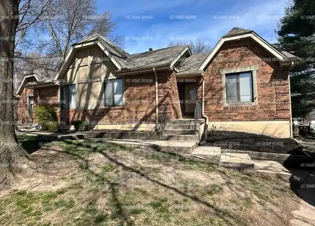 Property at 1119 NE 1 St, Blue Springs, MO, 64014, 3 beds, 2 baths, [object Object]