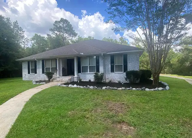 Property at 591 Ridge Lake Rd, Crestview, FL, 32536, 3 beds, 2.5 baths, [object Object]