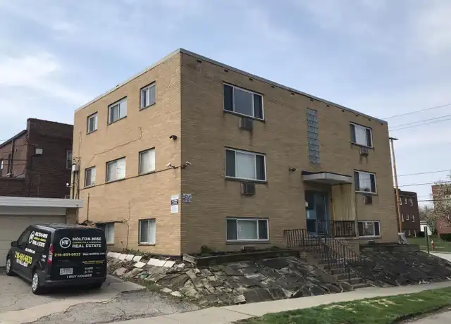 Property at 4083 Ridge Rd Unit 05, Cleveland, OH, 44144, 2 beds, 1 bath, [object Object]
