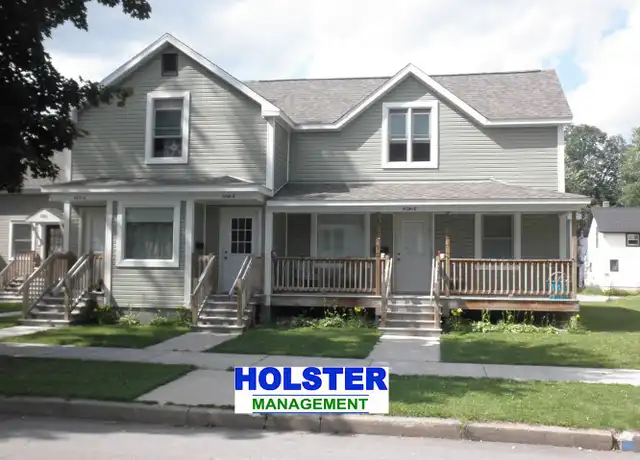 Property at 628 McClellan St Apt B, Wausau, WI, 54403, 2 beds, 1 bath, [object Object]