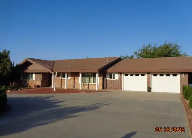 Property at 43036 42nd St W, Lancaster, CA, 93536, 3 beds, 2 baths, [object Object]
