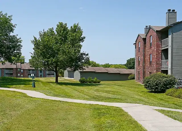 Property at LionsHead Apartments - 1414 N 108th St, Omaha, NE, 68154, 1 bed, 1 bath, [object Object]