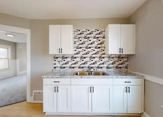 Property at 3609 W 47th St Unit Down Unit, Cleveland, OH, 44102, 2 beds, 1 bath, [object Object]