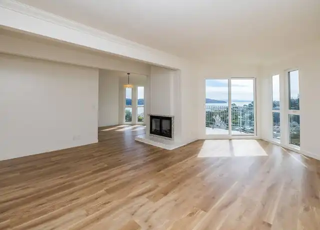 Property at 22 Rodeo Ave, Sausalito, CA, 94965, 2 beds, 2 baths, [object Object]