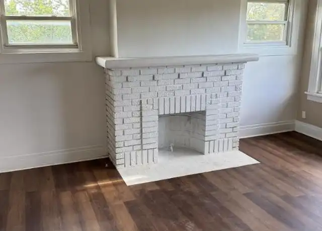 Property at 14140 Superior Rd, Cleveland, OH, 44118, 2 beds, 1 bath, [object Object]