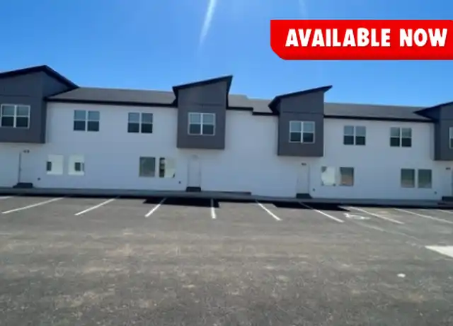 Property at 415 S Public Ave Unit B, Clever, MO, 65631, 3 beds, 2.5 baths, [object Object]