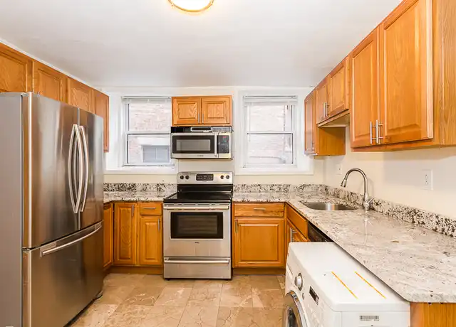 Property at 137 Chiswick Rd Unit 2B, Brighton, MA, 02135, 2 beds, 1 bath, [object Object]