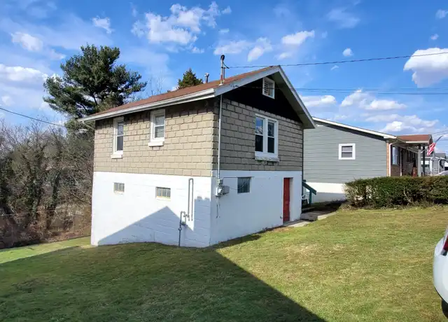 Property at 102 Lauren Ave, Beckley, WV, 25801, 1 bed, 1 bath, [object Object]