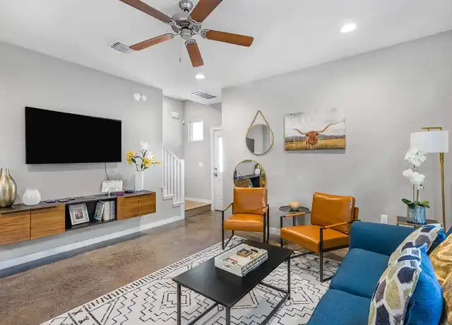 Property at 209 E 52nd St Unit B, Austin, TX, 78751, 2 beds, 2.5 baths, [object Object]
