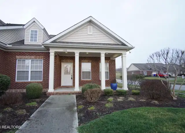 Property at 130 Hardinberry St, Oak Ridge, TN, 37830, 2 beds, 2 baths, [object Object]