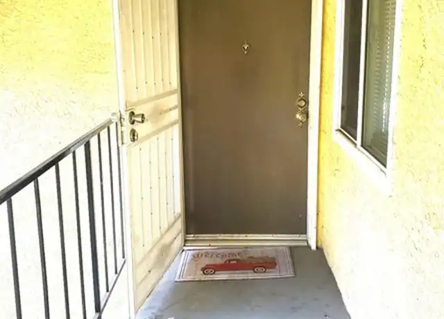 Property at 10972 Rincon St, Loma Linda, CA, 92354, 2 beds, 1 bath, [object Object]