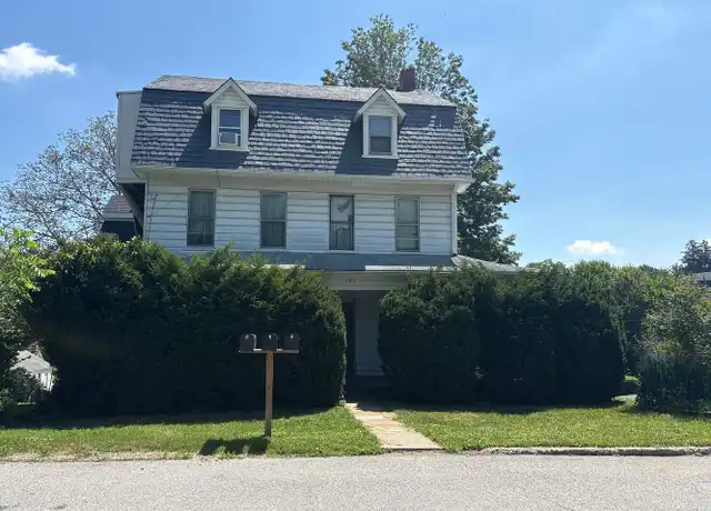 Property at 191 S Elm St, Yoe, PA, 17313, 2 beds, 1 bath, [object Object]
