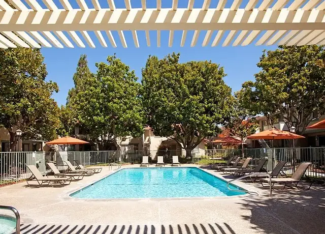 Photo of 3685 S Bascom Ave, Campbell, CA 95008