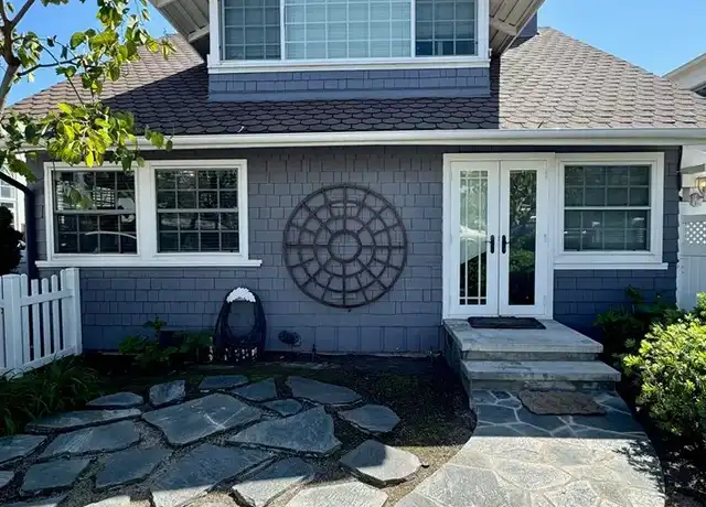 Property at 437 Cypress Dr Unit B, Laguna Beach, CA, 92651, 3 beds, 3 baths, [object Object]