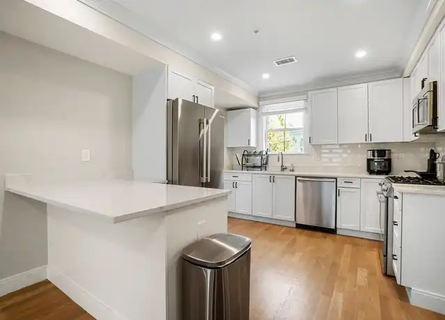 Property at 32 Blaine St Unit 3, Boston, MA, 02134, 2 beds, 1 bath, [object Object]