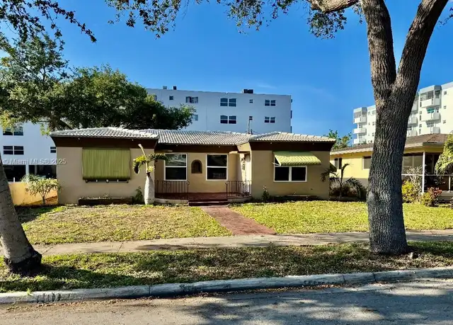 Property at 1747 Adams St Unit 1, Hollywood, FL, 33020, 1 bed, 1 bath, [object Object]