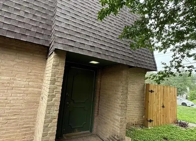 Property at 223 Sprucewood Ln Unit B, San Antonio, TX, 78216, 1 bed, 1 bath, [object Object]