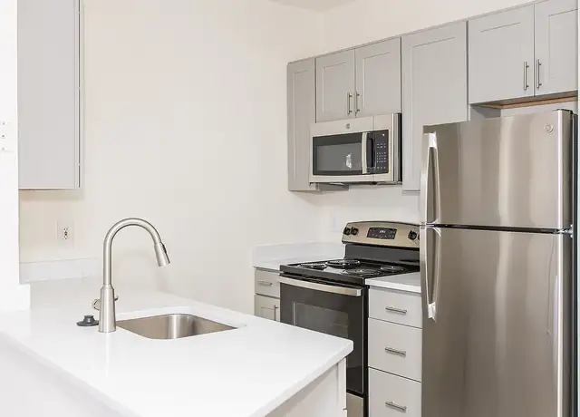 Photo of 601 S Harry Truman Dr, Largo, MD 20774