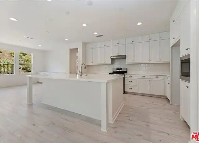 Property at 29814 Corte Trono, Santa Clarita, CA, 91354, 4 beds, 4 baths, [object Object]