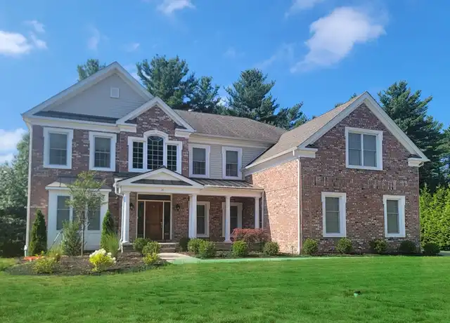 Property at 31 Lester Gray Dr, Walpole, MA, 02081, 4 beds, 3.5 baths, [object Object]