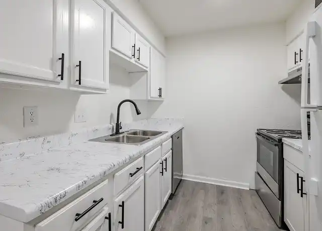 Property at Golden Gate Townhomes - 1 Chatfield Dr, Stone Mountain, GA, 30083, 1-3 bed, 1-2.5 bath, [object Object]