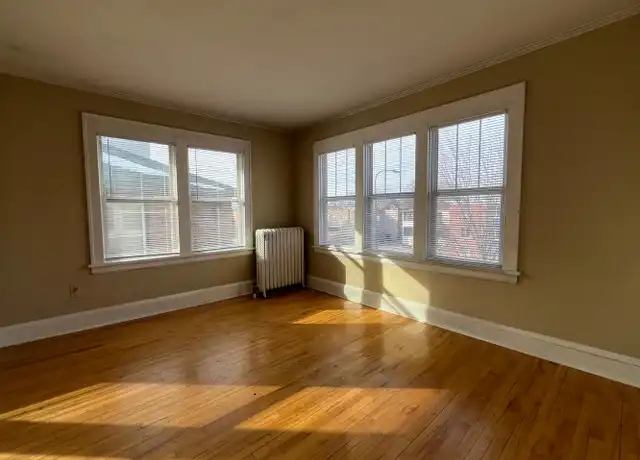 Property at 1756 Grand Ave Unit 9, St Paul, MN, 55105, 0 beds, 1 bath, [object Object]