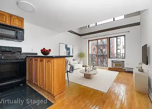 Property at 212 E 10th St Unit 3A, New York, NY, 10003, 5 beds, 5 baths, [object Object]