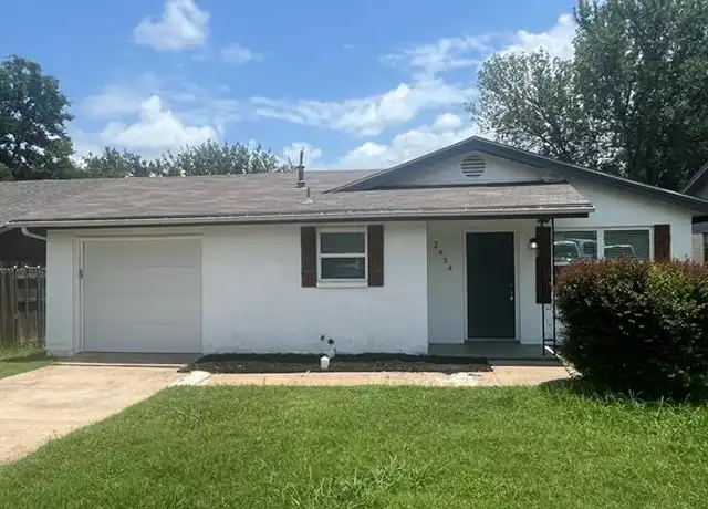 Property at 2434 Lakeshore Dr, Grand Prairie, TX, 75051, 3 beds, 1.5 baths, [object Object]
