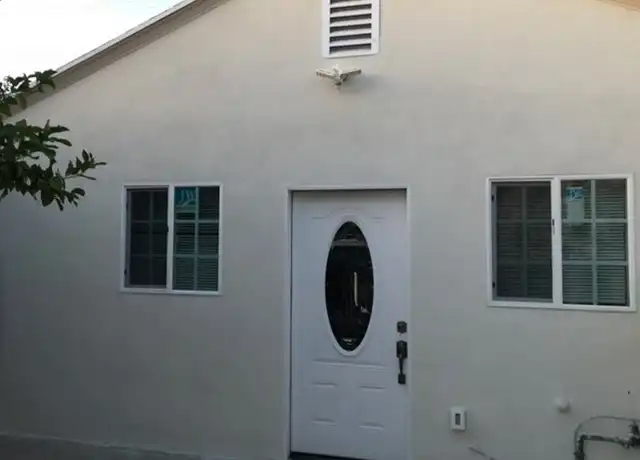 Property at 20727 Stephanie Dr, Winnetka, CA, 91306, 1 bed, 1 bath, [object Object]