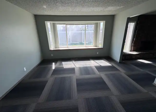 Property at 1518 S 24th Ave, Yakima, WA, 98902, 4 beds, 2.5 baths, [object Object]