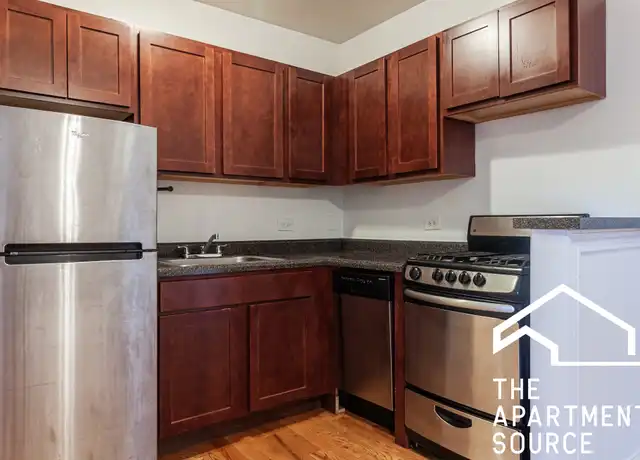 Property at 821 W Cornelia Ave Unit 211, Chicago, IL, 60657, 1 bed, 1 bath, [object Object]