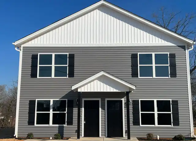 Property at 912 4th Street Pl SE Unit 912, Hickory, NC, 28602, 3 beds, 2.5 baths, [object Object]