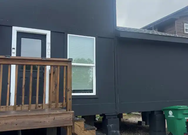Property at 702 E 40th 1/2 St, Houston, TX, 77022, 2 beds, 2 baths, [object Object]