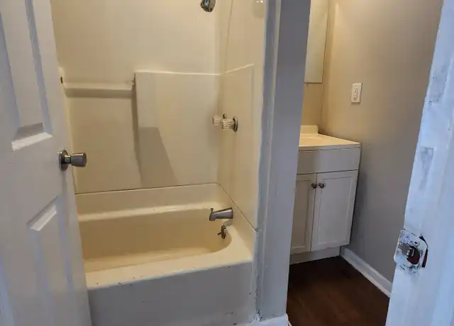 Property at 1102 Baker Blvd, Gastonia, NC, 28052, 2 beds, 2 baths, [object Object]