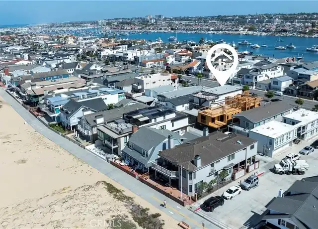 Property at 913 W Balboa Blvd Unit B, Newport Beach, CA, 92661, 3 beds, 3 baths, [object Object]