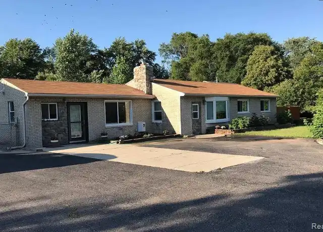 Property at 186 W Wattles Rd, Troy, MI, 48098, 4 beds, 2 baths, [object Object]