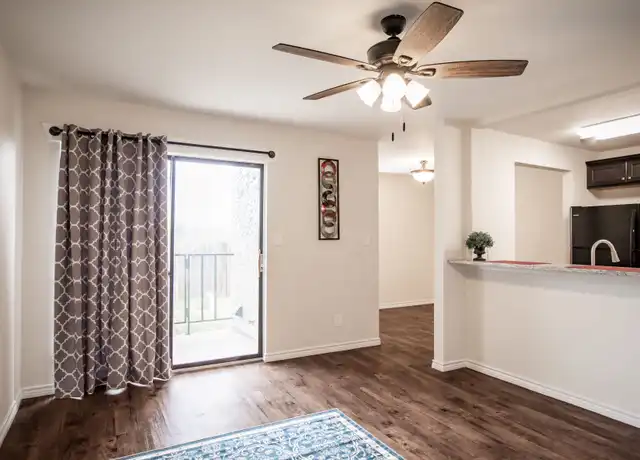 Property at 306 Costa Del Oro St, Victoria, TX, 77904, 1 bed, 1 bath, [object Object]
