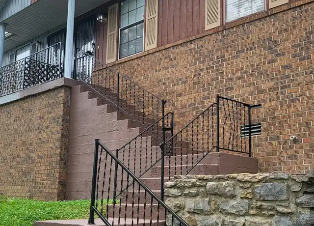 Property at 530 Phipps Dr, Nashville, TN, 37218, 3 beds, 2 baths, [object Object]