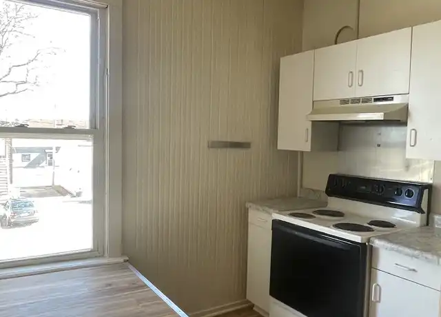 Property at 100 Fish St Unit 2, Waunakee, WI, 53597, 2 beds, 1 bath, [object Object]