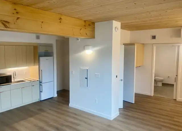 Property at 154 Broadway Unit 210, Somerville, MA, 02145, 0 beds, 1 bath, [object Object]