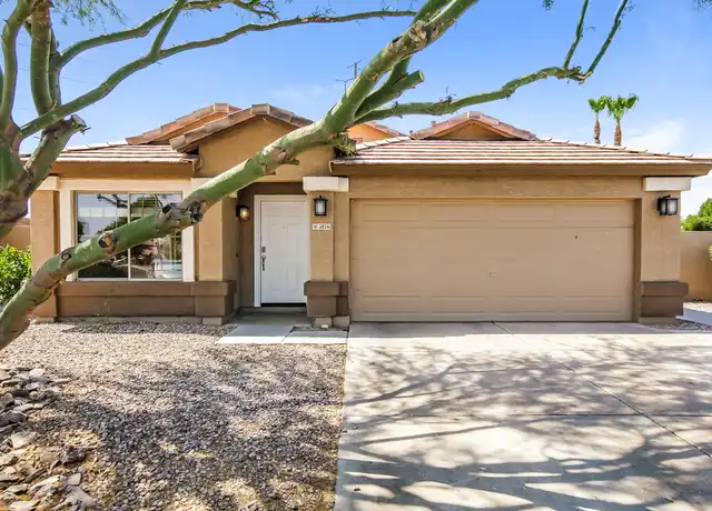 Property at 3876 S Shiloh Way, Gilbert, AZ, 85297, 4 beds, 2 baths, [object Object]