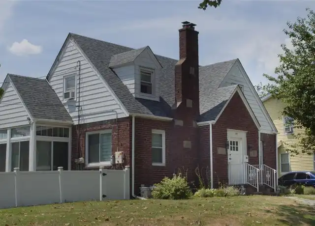Property at 301 Sutton Ave Unit 1, Hackensack, NJ, 07601, 2 beds, 1 bath, [object Object]