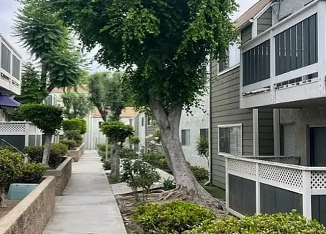Photo of 8182 4th St, Buena Park, CA 90621