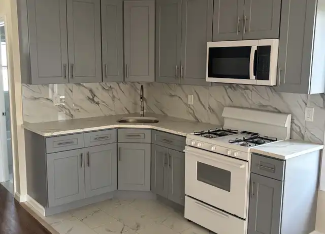 Property at 219 Newfield Ave, Bridgeport, CT, 06607, 3 beds, 1 bath, [object Object]