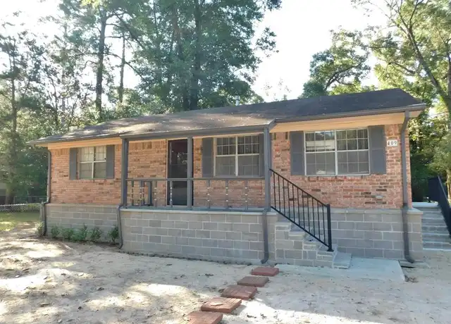 Property at 409 Maple Ln, Conroe, TX, 77304, 2 beds, 1 bath, [object Object]