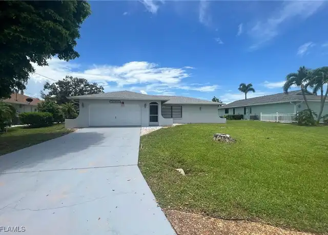 Property at 2208 SE 16th St, Cape Coral, FL, 33990, 3 beds, 2 baths, [object Object]